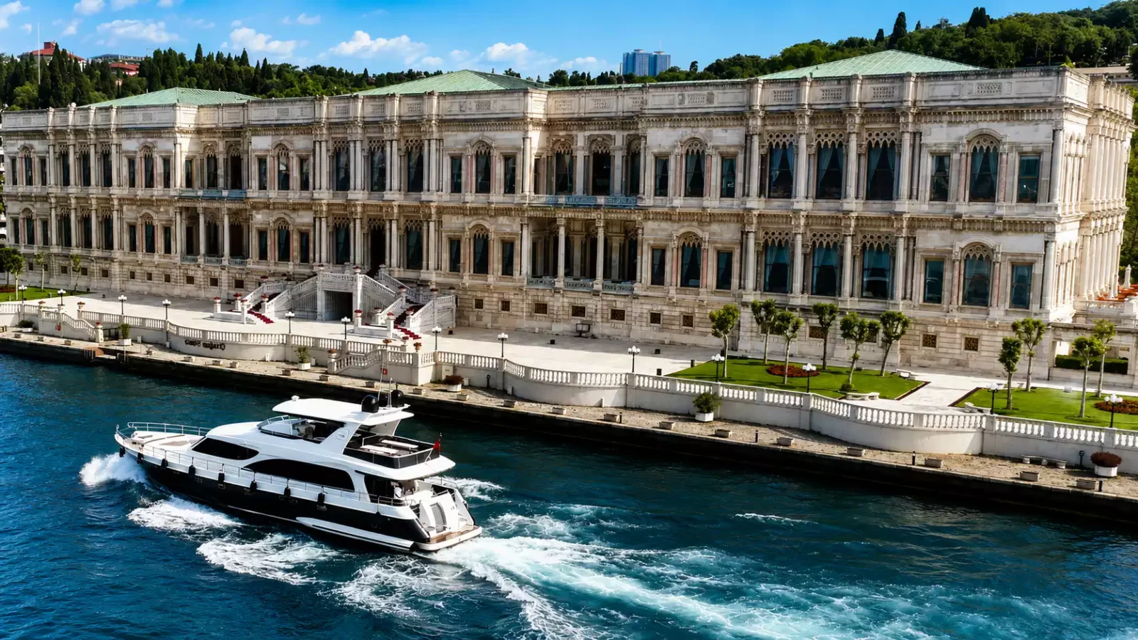 Dolmabahce Palace with Bosphorus Cruise