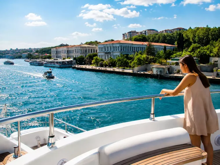 Istanbul Bosphorus Boat Cruise
