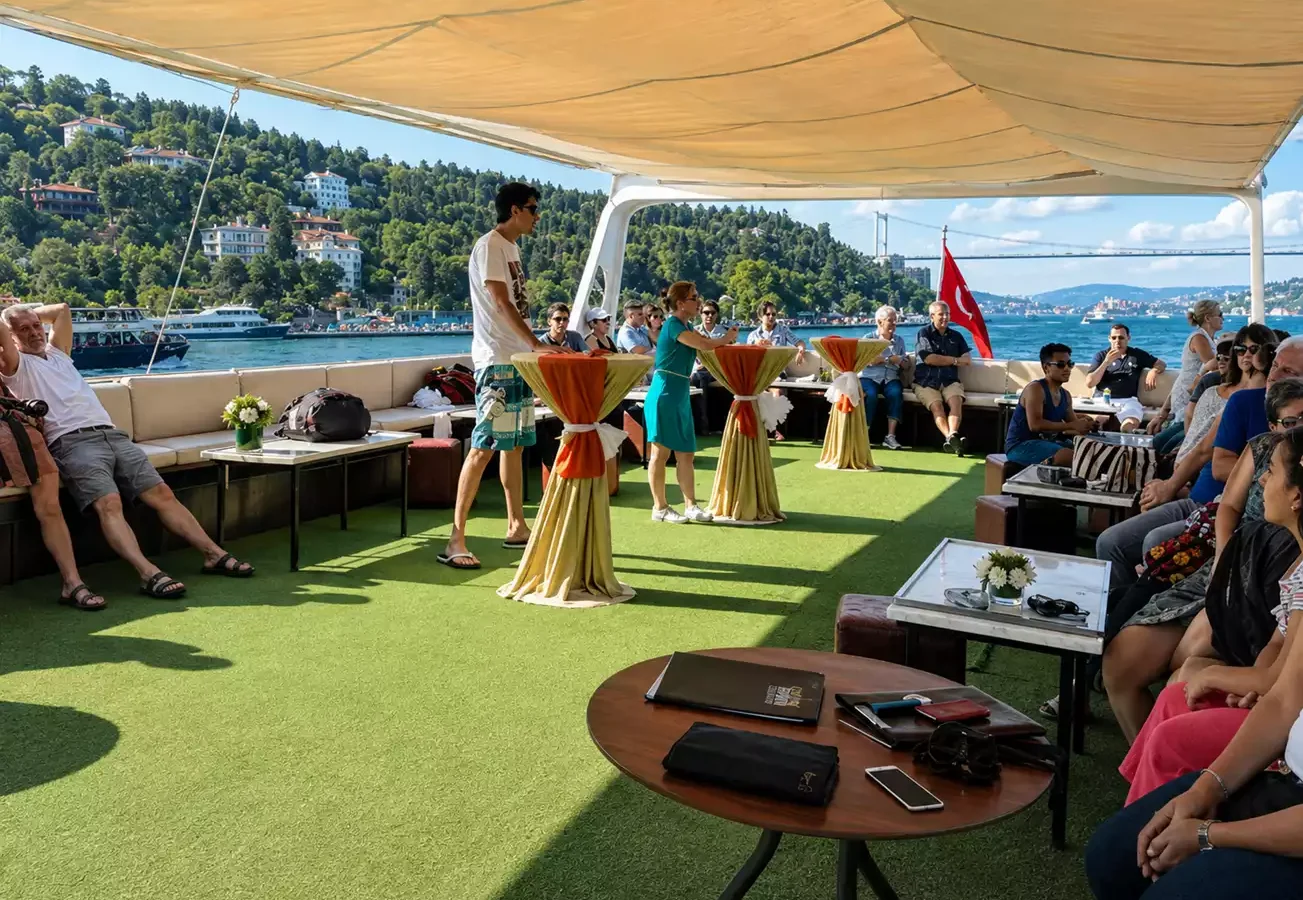 Istanbul Bosphorus Boat Cruise