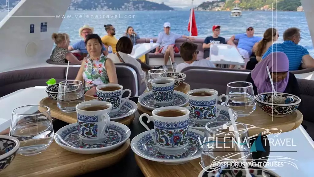 Lunch and Bosphorus Sightseeing in Istanbul